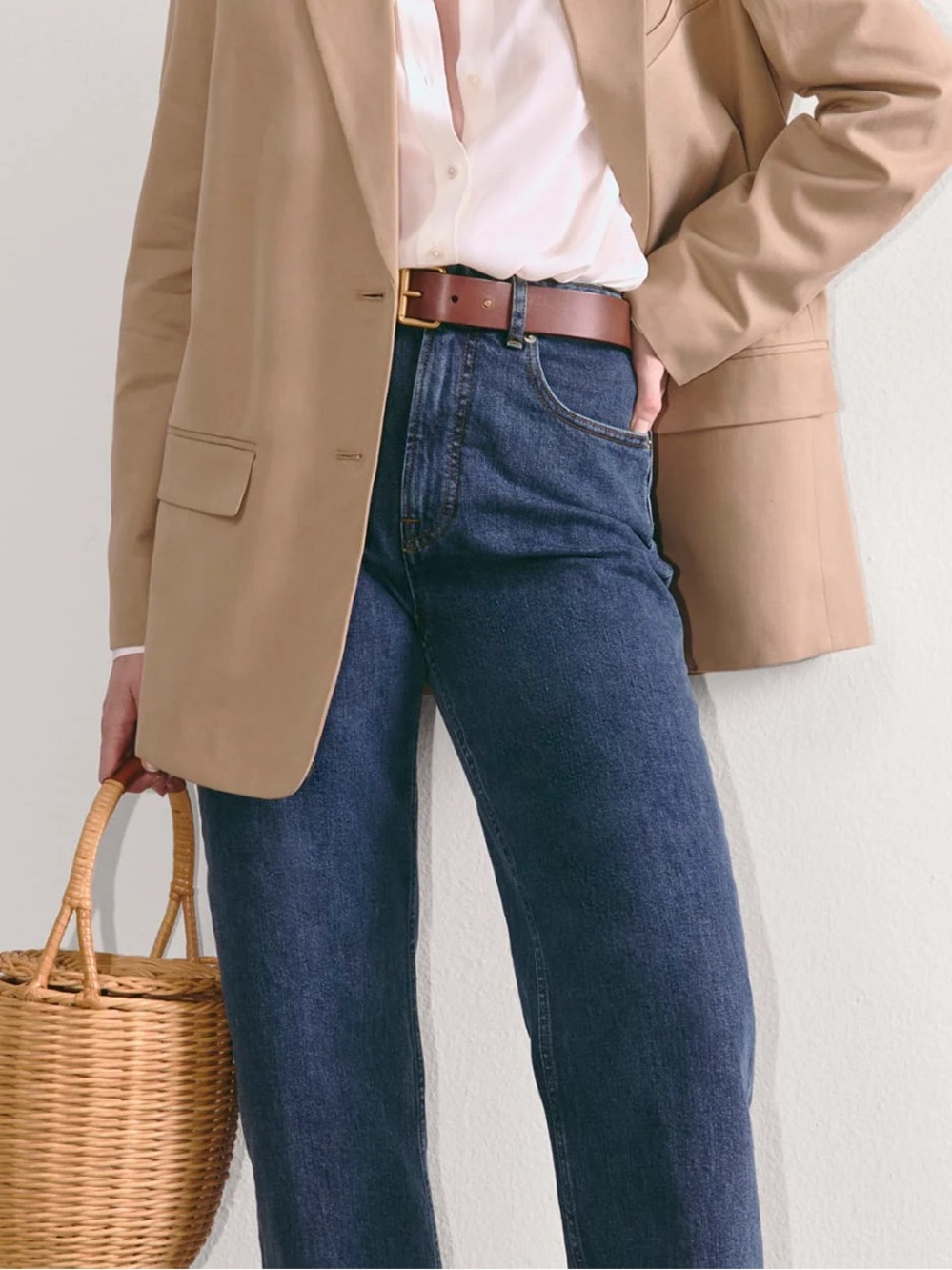 Everlane Way-High Jeans in Vintage Indigo - Picture 3 of 7
